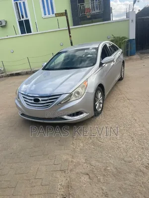 Hyundai Sonata 2011 Silver