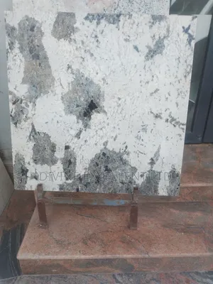 Cecilia Marble Wave