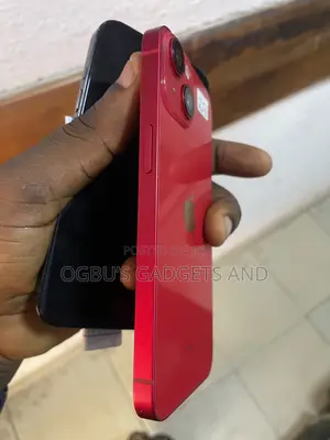 Apple iPhone 14 256 GB Red