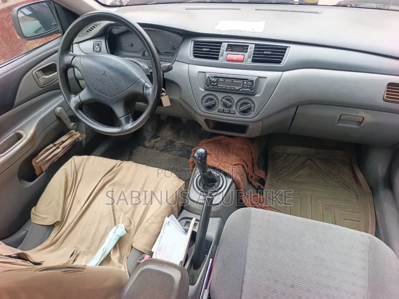 Mitsubishi Lancer 2004 Gold