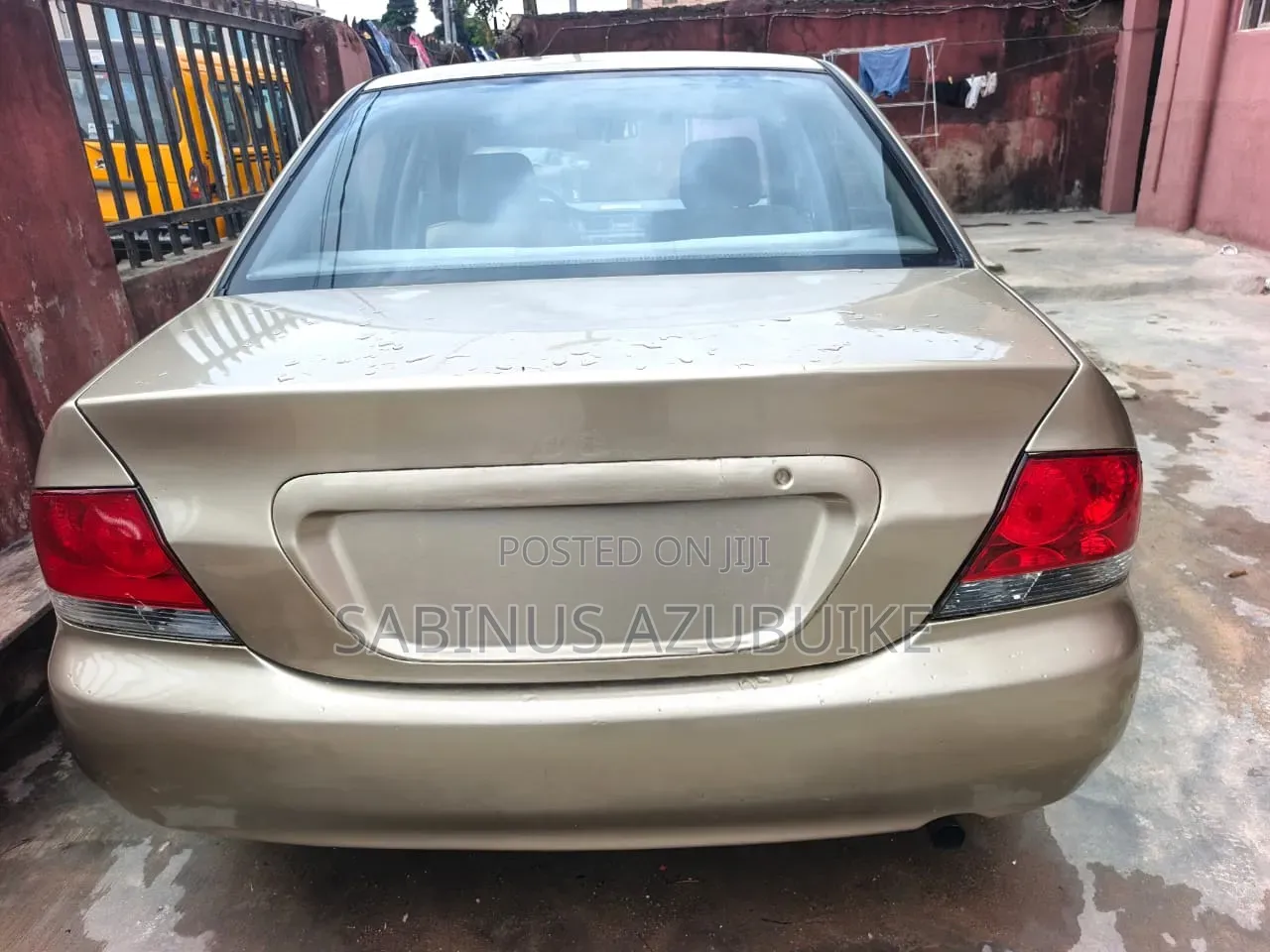 Mitsubishi Lancer 2004 Gold