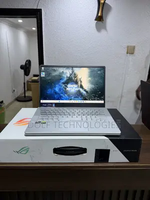 Laptop Asus ROG Zephyrus G14 16GB AMD Ryzen 9 SSD 1T