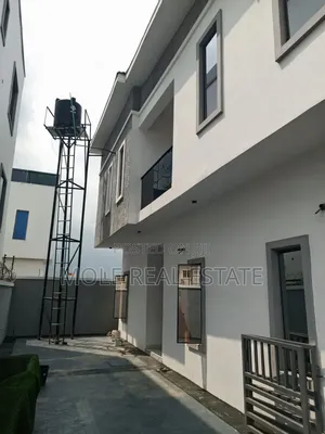 Furnished 4bdrm Duplex in Green Field Estate, Berger for sale