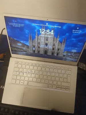 Laptop Dell Inspiron 14 5402 8GB Intel Core i5 HDD 256GB
