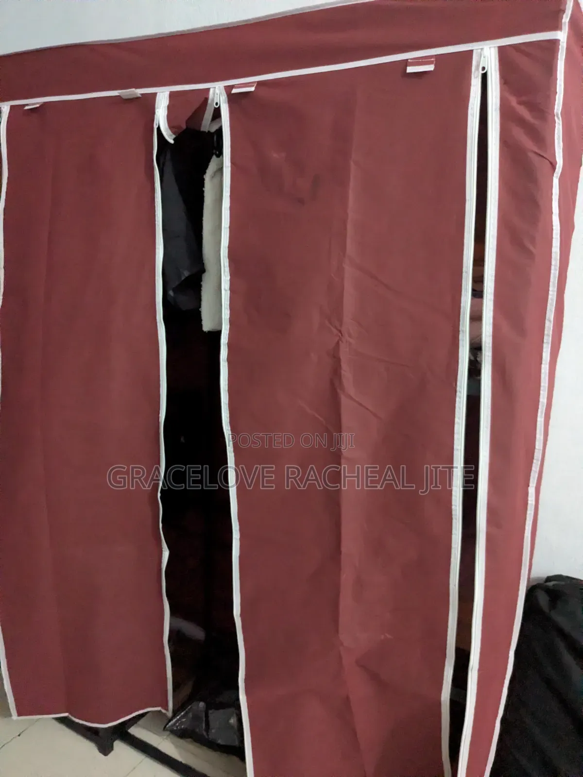 Portable Clothes Wardrobe