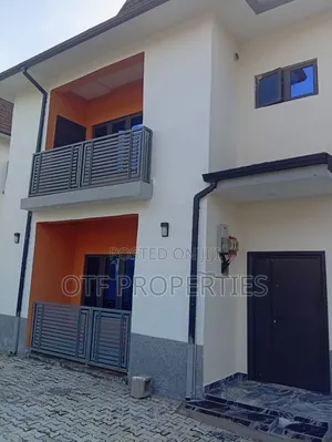 4bdrm Duplex in Fo1 Kubwa for rent