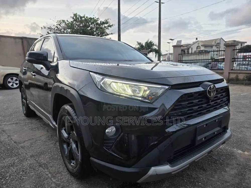 Toyota RAV4 2023 Black