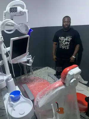 Top Quality Complete Dental Chair With Compressor Monitor