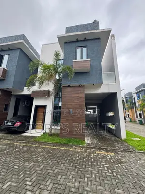 4bdrm Duplex in Ado / Ajah for sale