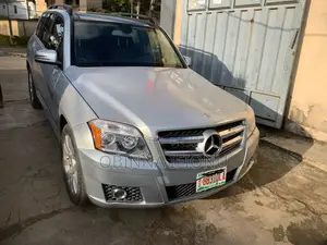 Mercedes-Benz GLK-Class 2011 Silver