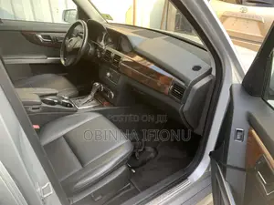 Mercedes-Benz GLK-Class 2011 Silver