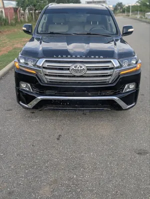 Toyota Land Cruiser 4.5 V8 VXR 2010 Black