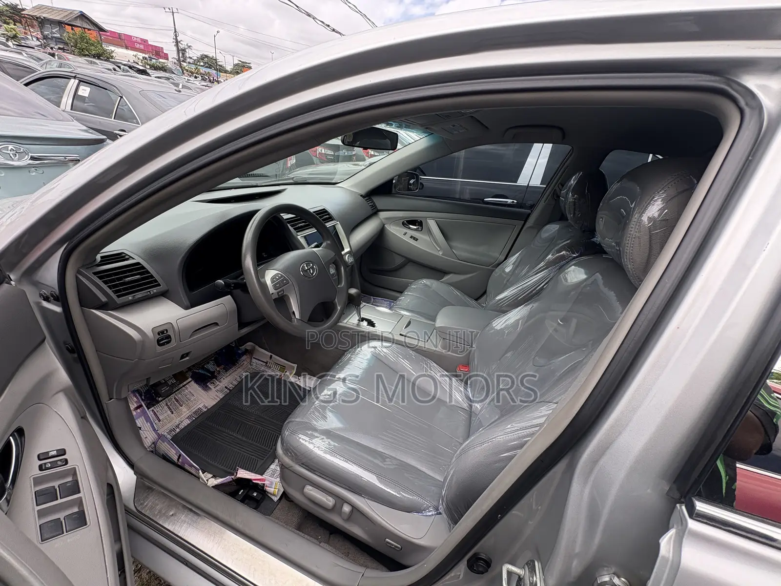 Toyota Camry 2011 Silver