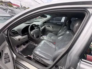 Toyota Camry 2011 Silver