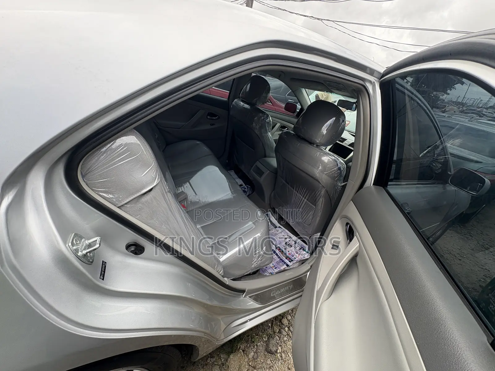 Toyota Camry 2011 Silver