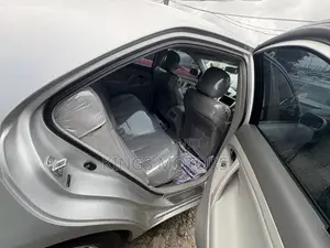 Toyota Camry 2011 Silver