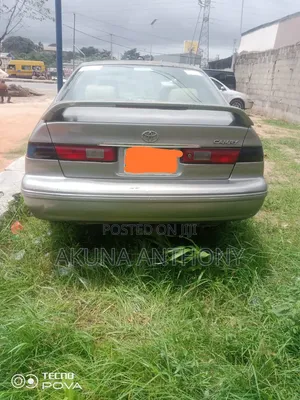 Toyota Camry Automatic 1999 Gray