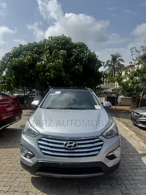 Hyundai Santa Fe Limited 4dr SUV (3.3L 6cyl 6A) 2015 Silver