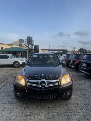 Mercedes-Benz GLK-Class 2009 Black