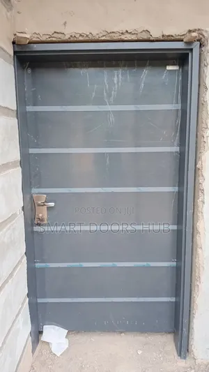 Isreali Tlock Door