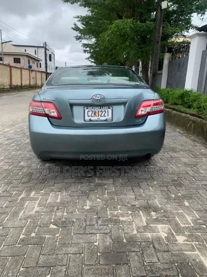 Toyota Camry 2010 Blue