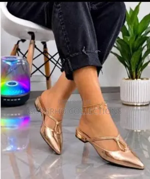 Black Pointed-Toe Mules