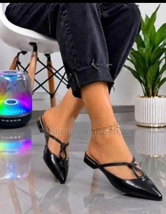 Black Pointed-Toe Mules