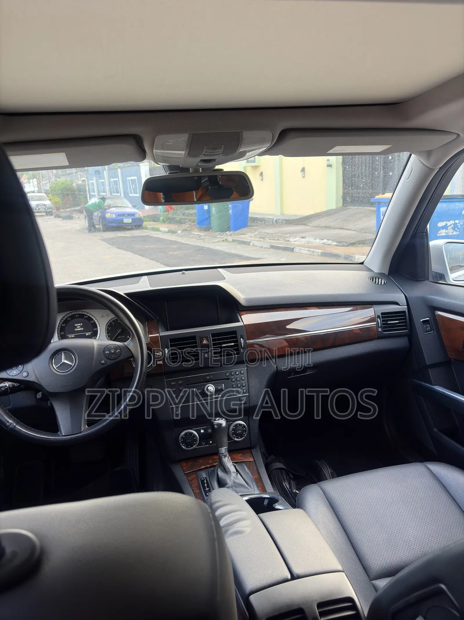 Mercedes-Benz GLK-Class 2011 Silver