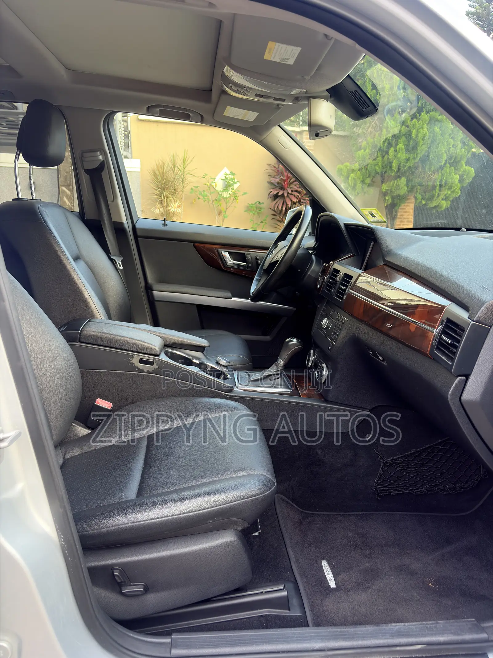 Mercedes-Benz GLK-Class 2011 Silver