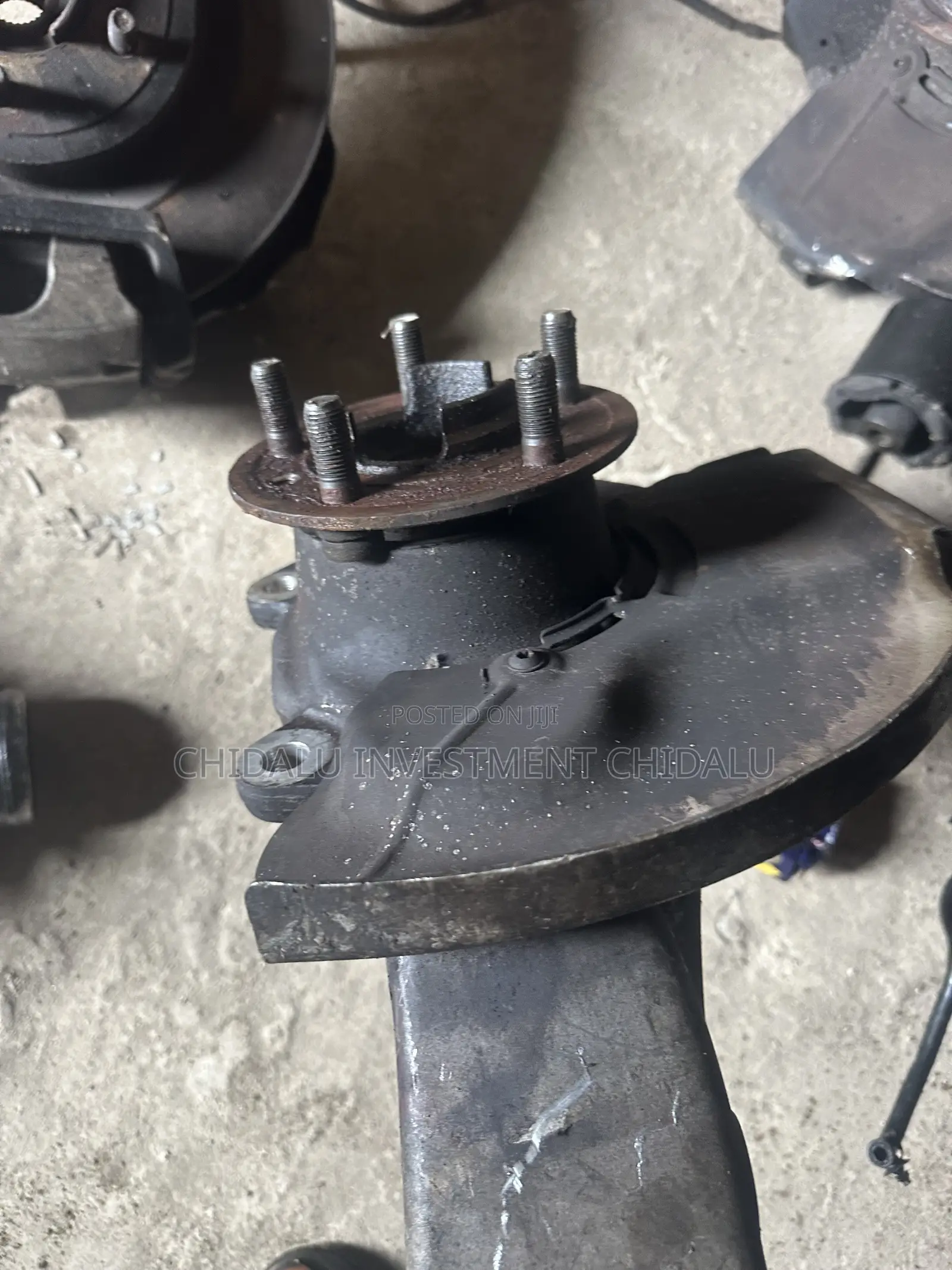 Range Rover Front Hub 2014-2018