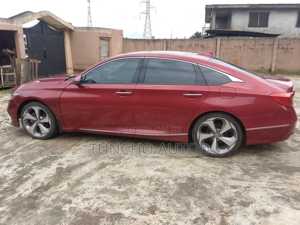 Honda Accord 2020 Red