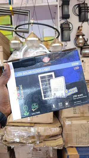 100wtts LED Solar Flood Light