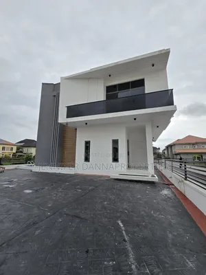 5bdrm Duplex in Sangotedo for sale