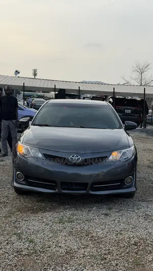Toyota Camry 2012 Gray