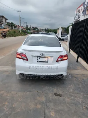 Toyota Camry 2010 White