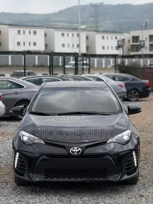 Toyota Corolla SE (1.8L 4cyl 6M) 2018 Black