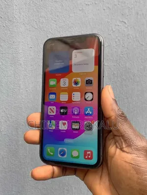 Apple iPhone 11 64 GB Black