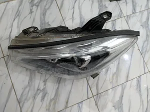 Benz CLA 250 Left Front Head Light