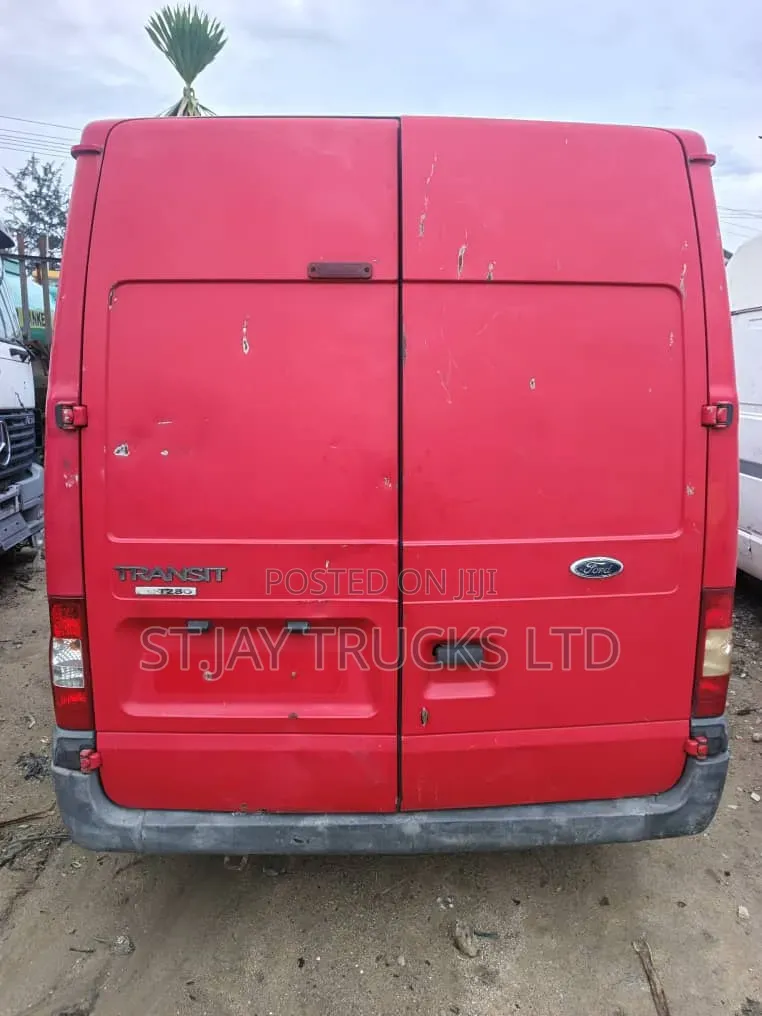 Ford Transit 2007 White