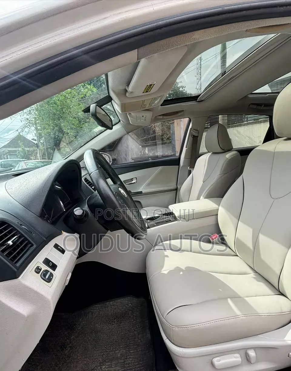 Toyota Venza 2013 White