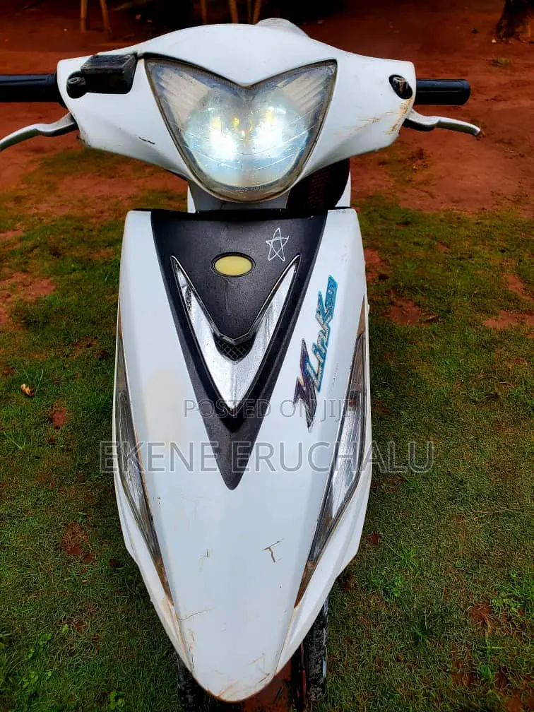 Kymco 2024 White