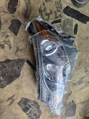 Headlamp Rav4 2015 Available