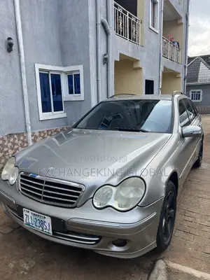 Mercedes-Benz C180 2007 Gray