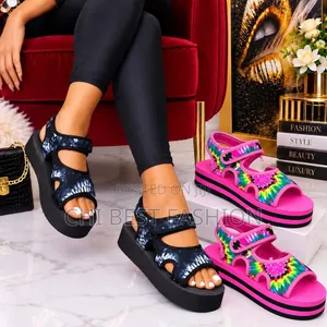 Nice Scandals for Ladies and Women