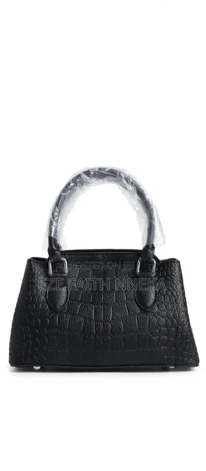 Very Cute Hand Bag