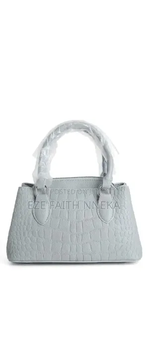 Very Cute Hand Bag