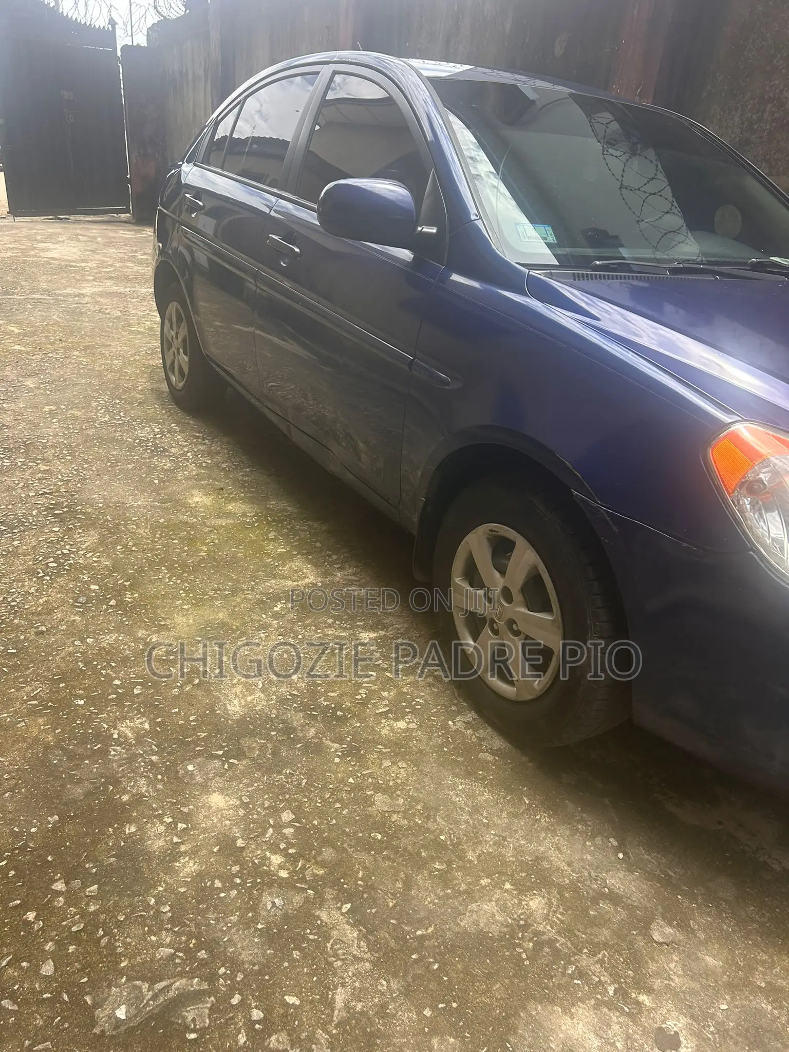 Hyundai Accent 2009 Blue