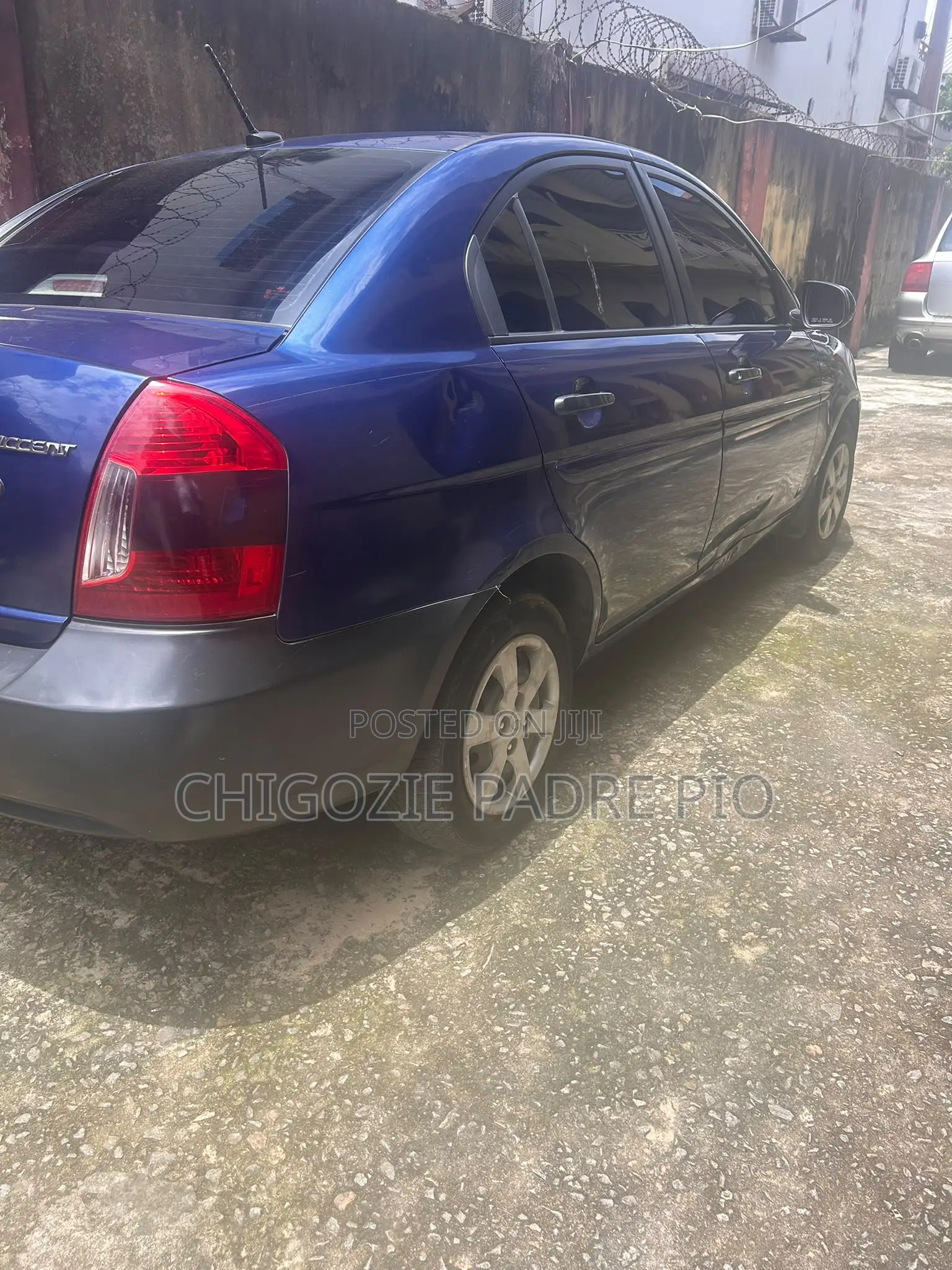 Hyundai Accent 2009 Blue