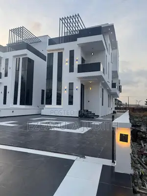 5bdrm Duplex in Sangotedo for sale