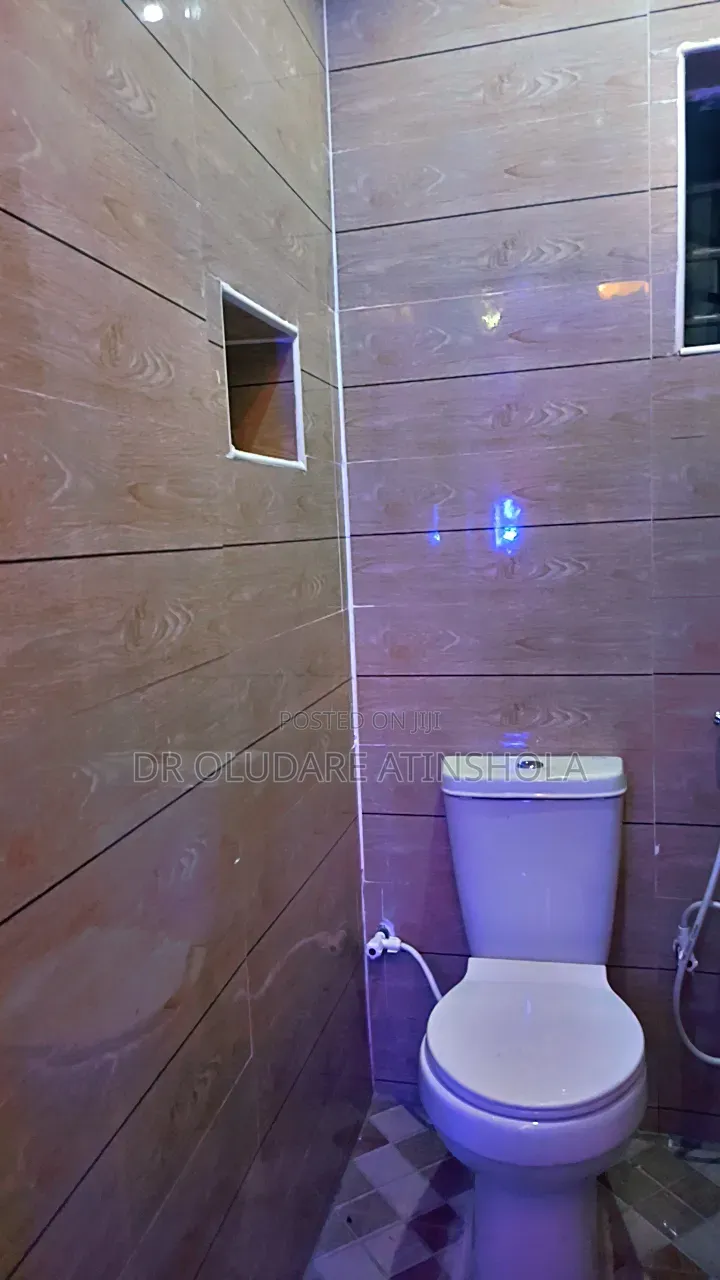 Furnished Short Let Studio Apartment